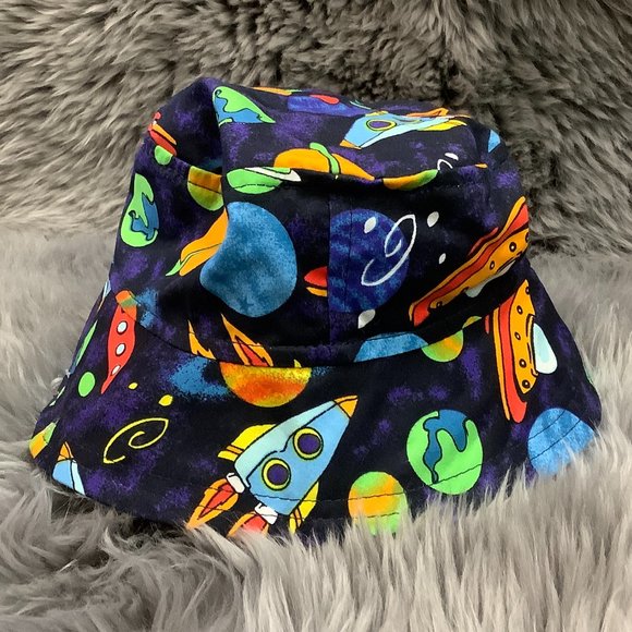 Snug As A Bug | Infant's Bucket Hat | Space - Picture 3 of 4